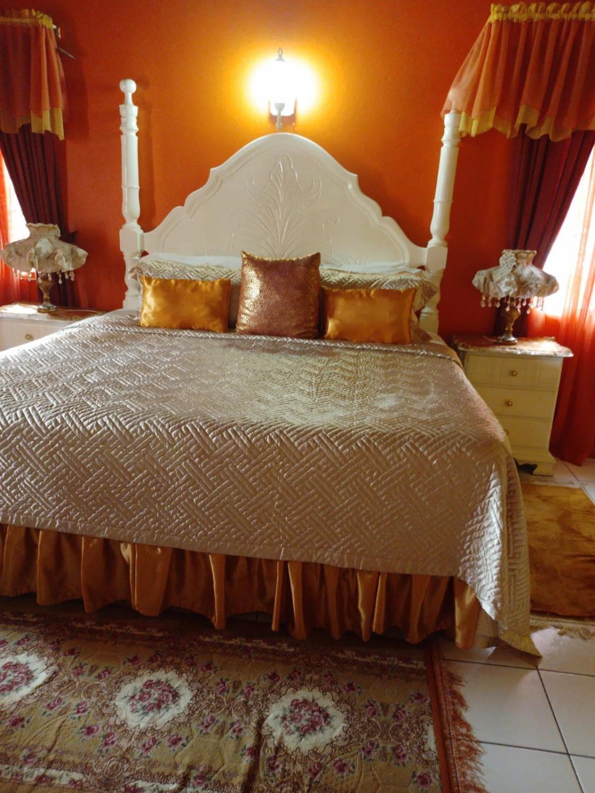 Pink Hibiscus Bed And Breakfast Montego Bay Exteriér fotografie